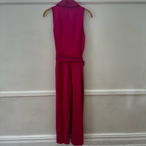 NWOT Sleeveless Crepe Jumpsuit with Tuxedo Collar in Cabaret Pink - Size 6 - Picture 7 of 9